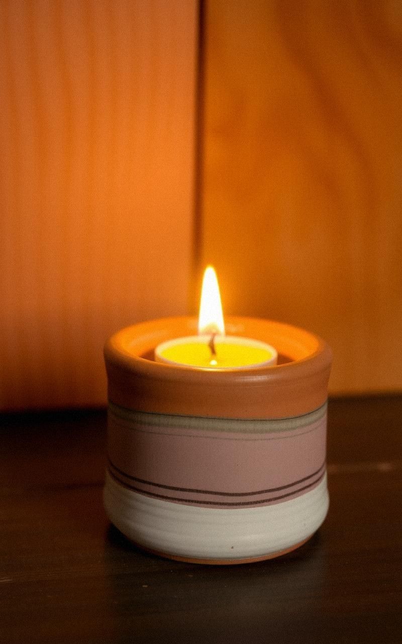 Custom Clay Candle Holders for Cozy Ambiance