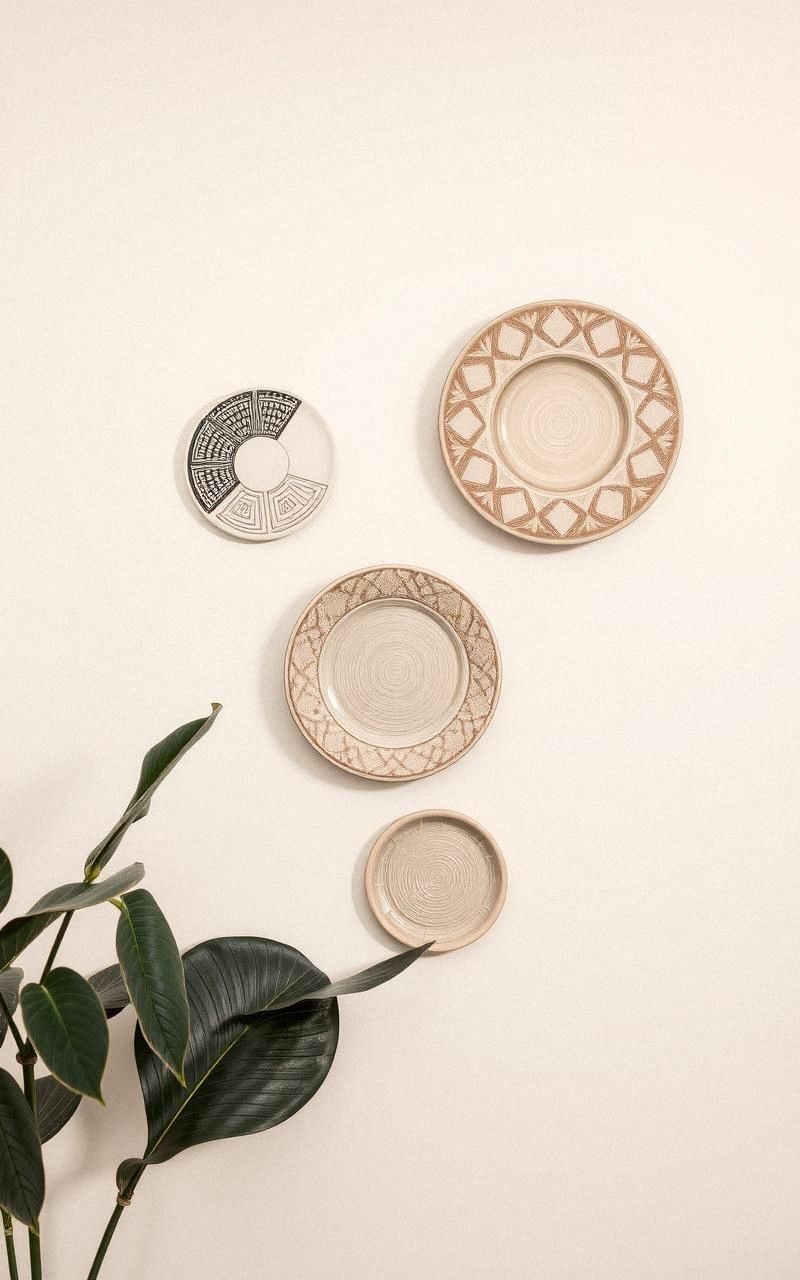 Textured Ceramic Wall Plates For Artistic Displays