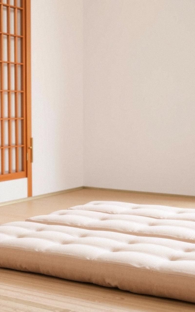 Japanese Zaisu-Inspired Floor Cushion With Back Support