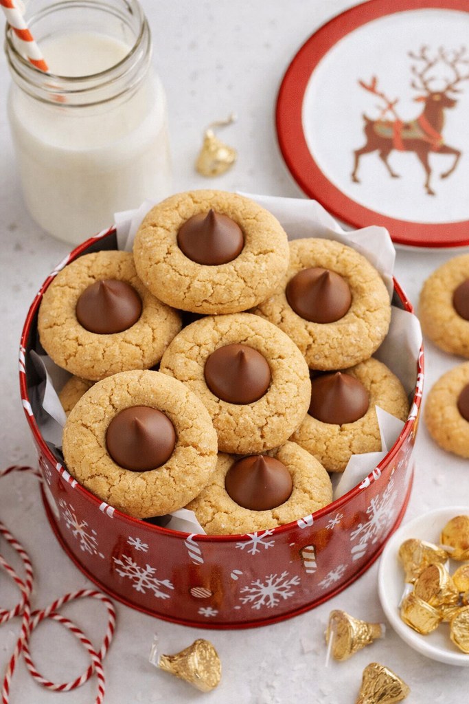 6 Classic Thumbprint Hershey Kiss Cookies edited