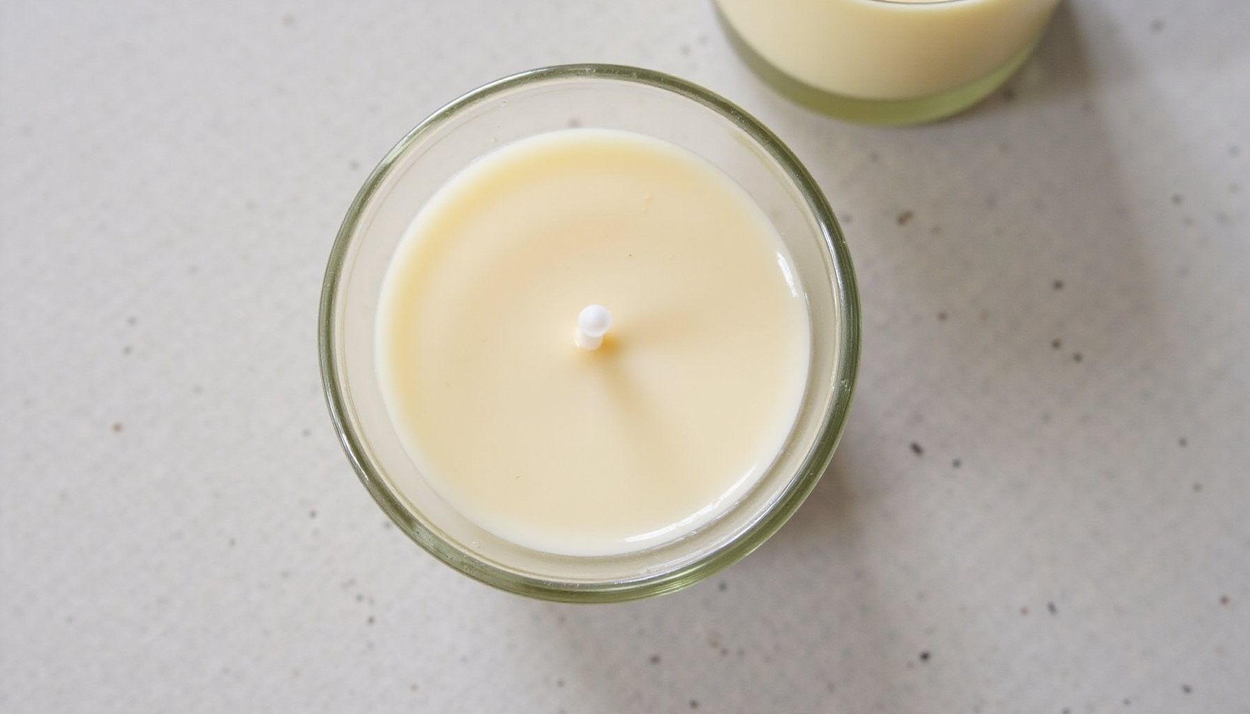 how to make your own candles beginner friendly soy candle recipes featured